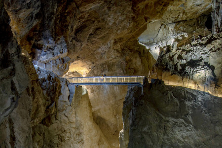 PARK SKOCJAN CAVES 