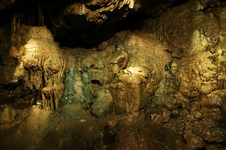 STUMP CROSS CAVERNS 