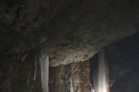 SCHELLENBERGER EISHÖHLE 