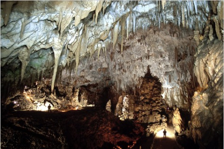 PARK SKOCJAN CAVES 