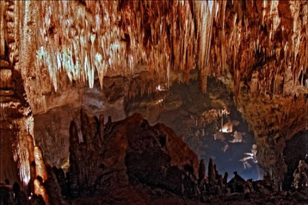 CUEVA DE VALPORQUERO