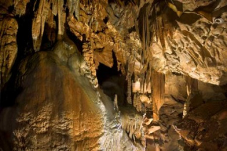 DIAMOND CAVERNS 