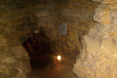 Lóczy Cave