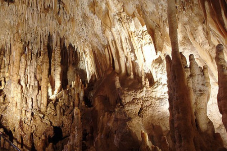 GROTTE DE VILLARS 