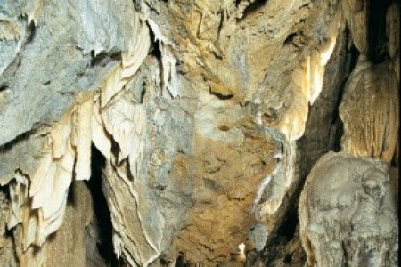 Grotta del Vento - Hall of the Pendant