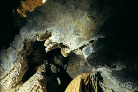 Grotta del Vento - Hall of the Pendant