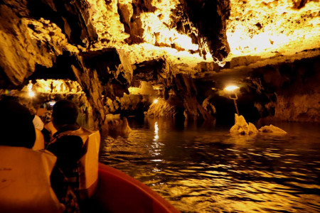 alisadr cave.hamedan.iran