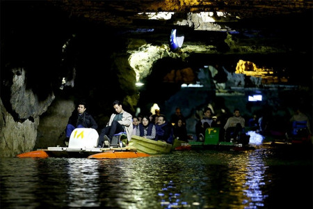 ALISADR CAVE. IRAN.HAMEDAN