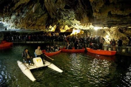 ALISADR CAVE. IRAN.HAMEDAN